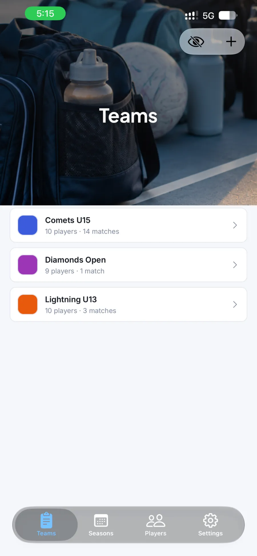 The HELIX teams screen: a list of teams, each with its colour, player count and match count